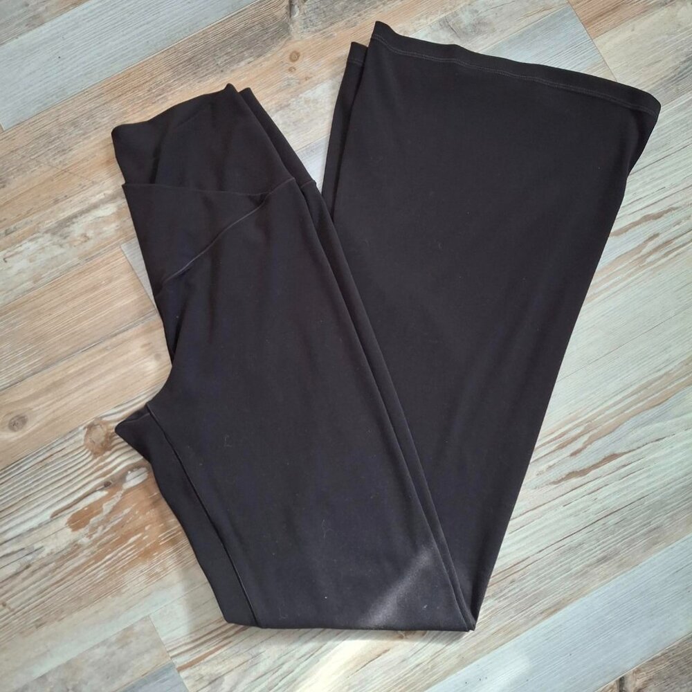 OFFLINE By Aerie Real Me High Waisted Crossover Flare Legging Black Large